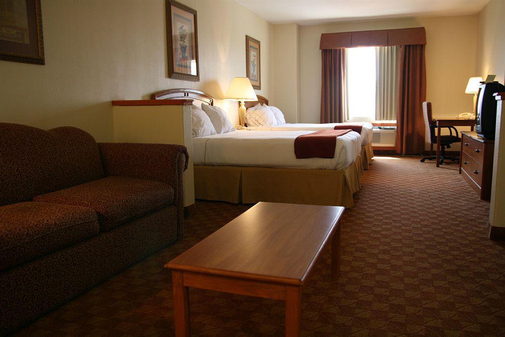 Hotel Express And By Ihg 2*