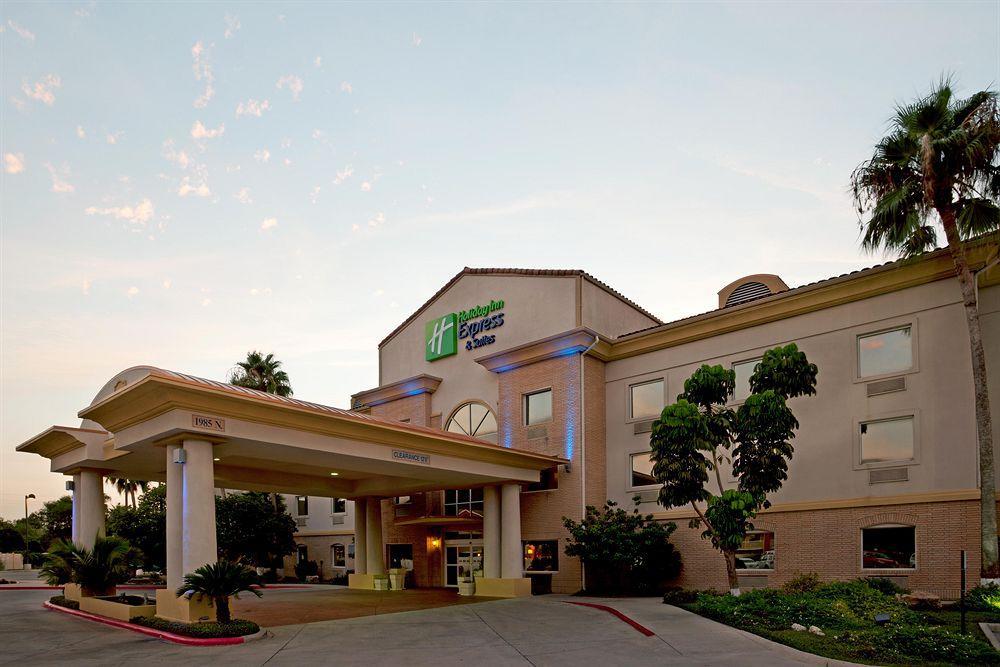 Express And By Ihg Hotel 2*