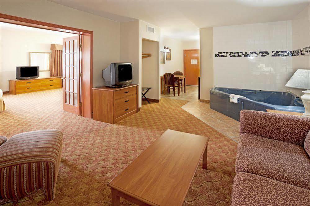 Hotel Express And By Ihg 2*