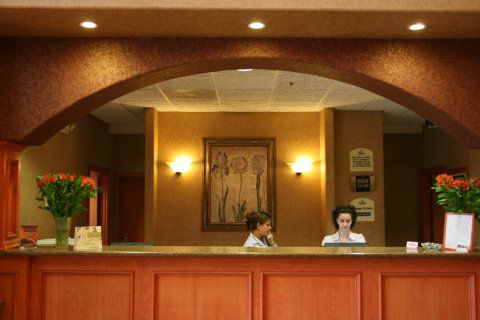 Express And By Ihg Hotel 2*